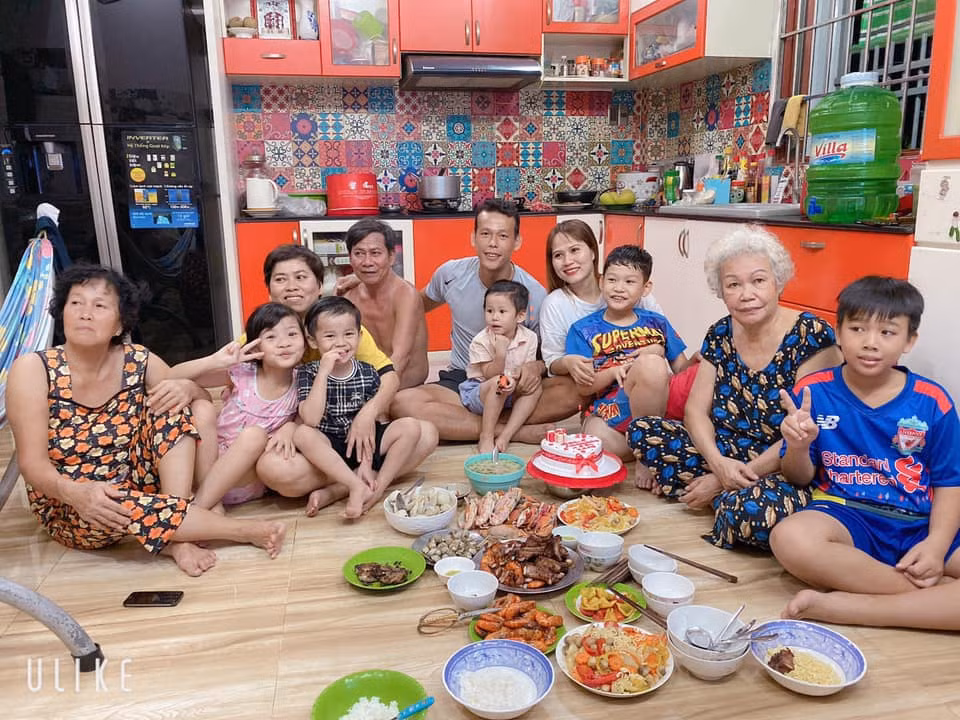 Hai Que, Tan Truong khoe anh vo con trong ngay Gia dinh Viet Nam-Hinh-4