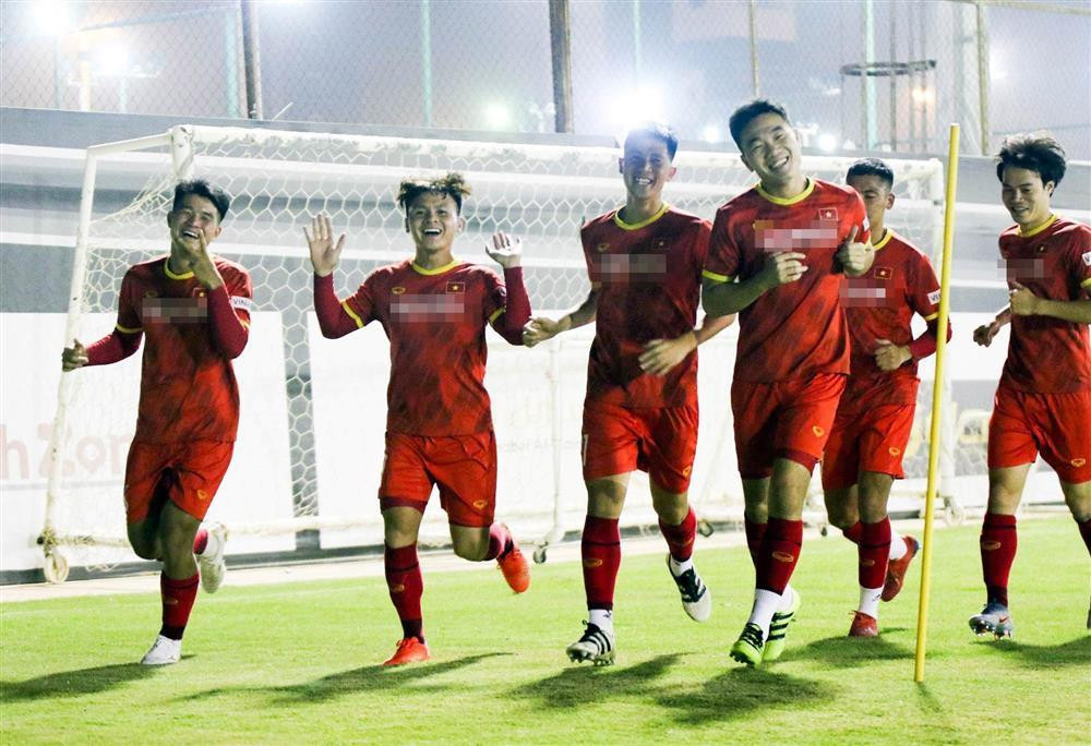 Quang Hai nhu co thu voi tho anh, 5 lan 7 luot lo diem kem duyen-Hinh-7