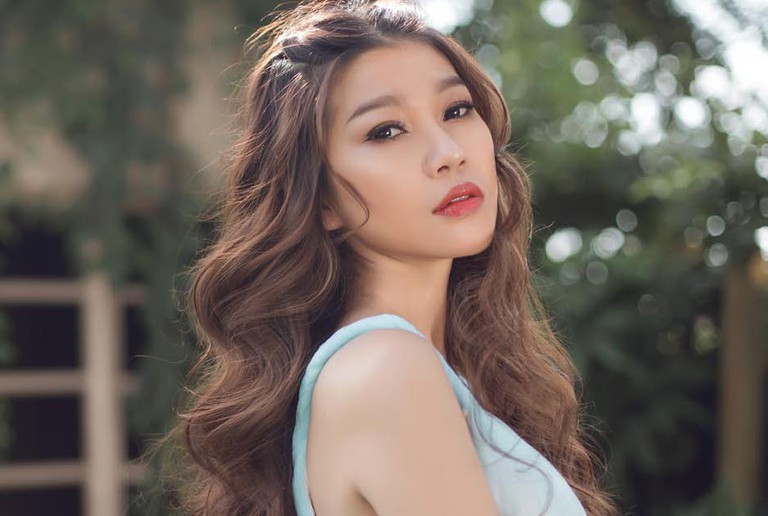 Truong Bao Nhu len an nam ca si phu bac va tra xanh tro tren-Hinh-4