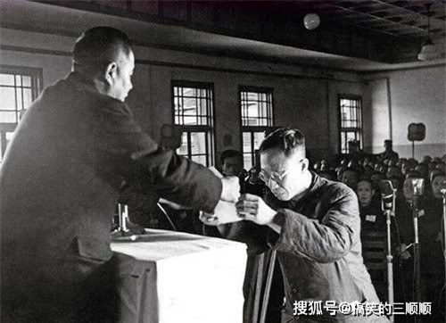 Phổ Nghi khiến người vợ thứ 5 vướng vào kiện tụng suốt 10 năm ảnh 2 Phổ Nghi khiến người vợ thứ 5 vướng vào kiện tụng suốt 10 năm ảnh 2