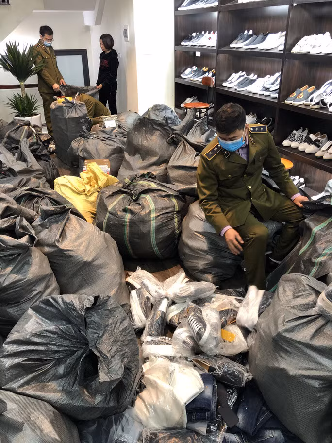 Chieu tro livestream ban hang hieu gia vai tram nghin dong