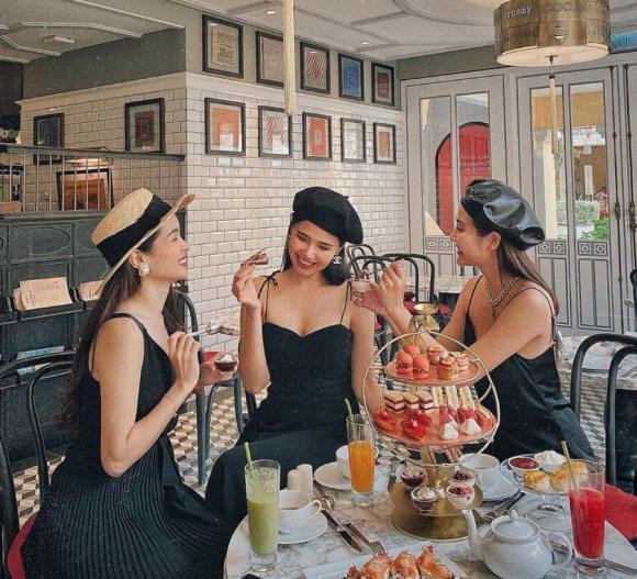 Doi thuc xa hoa cua hoi 