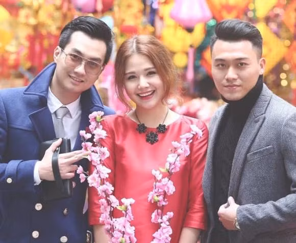 Doi thuc xa hoa cua hoi 