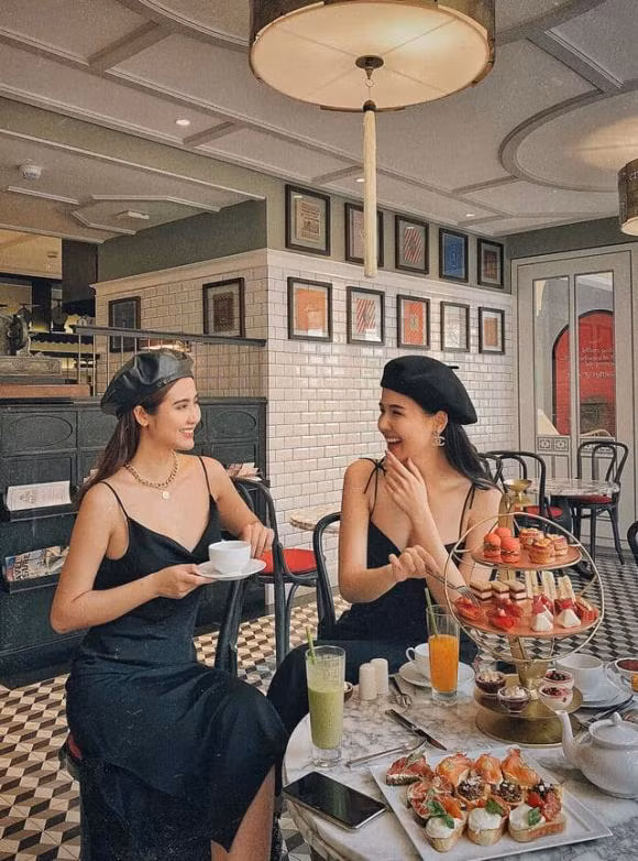 Doi thuc xa hoa cua hoi 