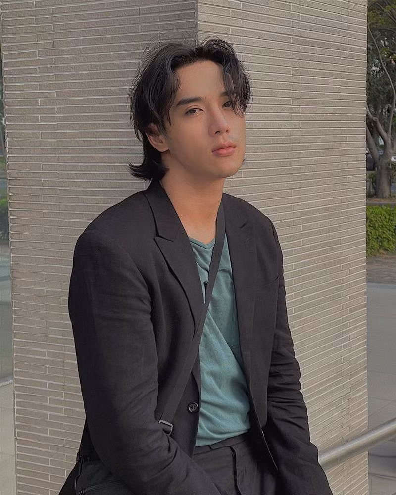 Sau buc anh da boc xuong, Thuan Nguyen gan day trong ra sao?-Hinh-3