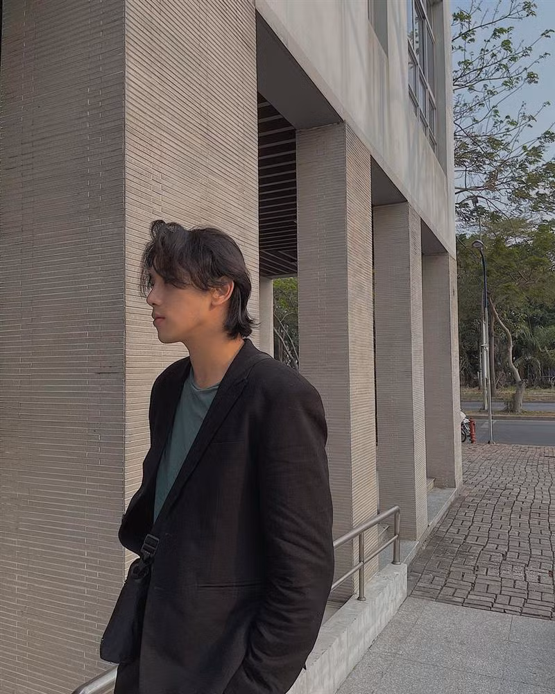 Sau buc anh da boc xuong, Thuan Nguyen gan day trong ra sao?-Hinh-6