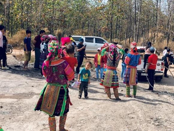 Bien tap vien Hoa Lai : Co gai viet nen cau chuyen cua tinh nguoi-Hinh-5