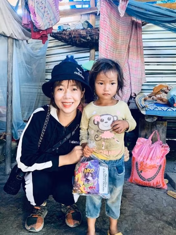 Bien tap vien Hoa Lai : Co gai viet nen cau chuyen cua tinh nguoi