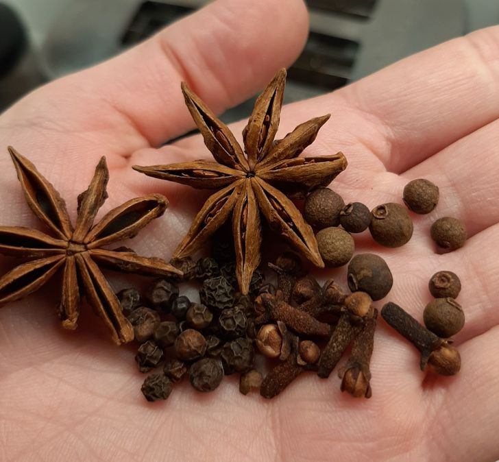 Những sản phẩm không đáng mua ngay cả khi được giảm giá lớn - Hình 6 Nhung san pham khong dang mua ngay ca khi duoc giam gia lon-Hinh-6