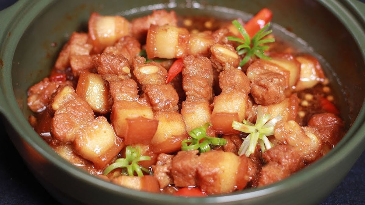 Đời sống - Thêm thứ này vào nồi, đảm bảo thịt kho nhanh mềm, thơm ngon đúng vị (Hình 3).