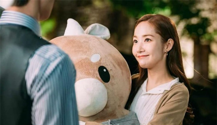 ##sc### Người bắt đầu cuộc hội thoại là bạn và người kết thúc cũng là bạn. 