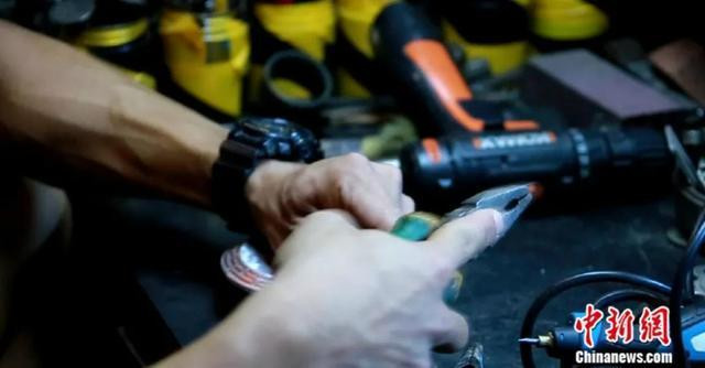 Luc thung rac thu nhap tien ty moi nam-Hinh-2