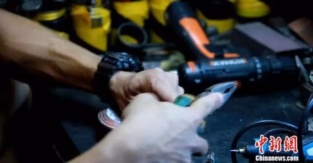 Luc thung rac thu nhap tien ty moi nam-Hinh-2