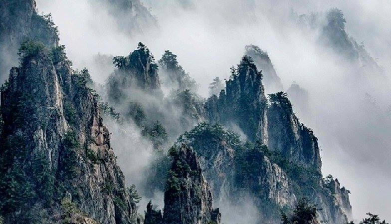 Canh sac than tien tren nui Lao Quan-Hinh-17