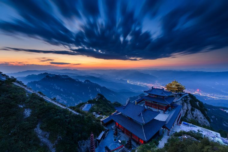 Canh sac than tien tren nui Lao Quan-Hinh-22