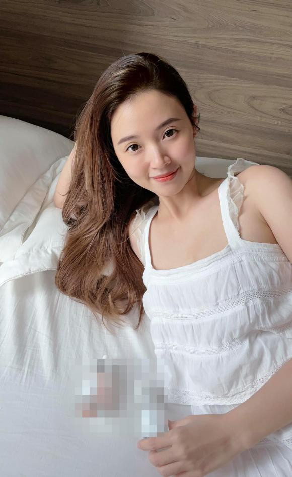 Midu va Thuy Vi phan ung gi khi Phan Thanh to chuc dam cuoi-Hinh-2