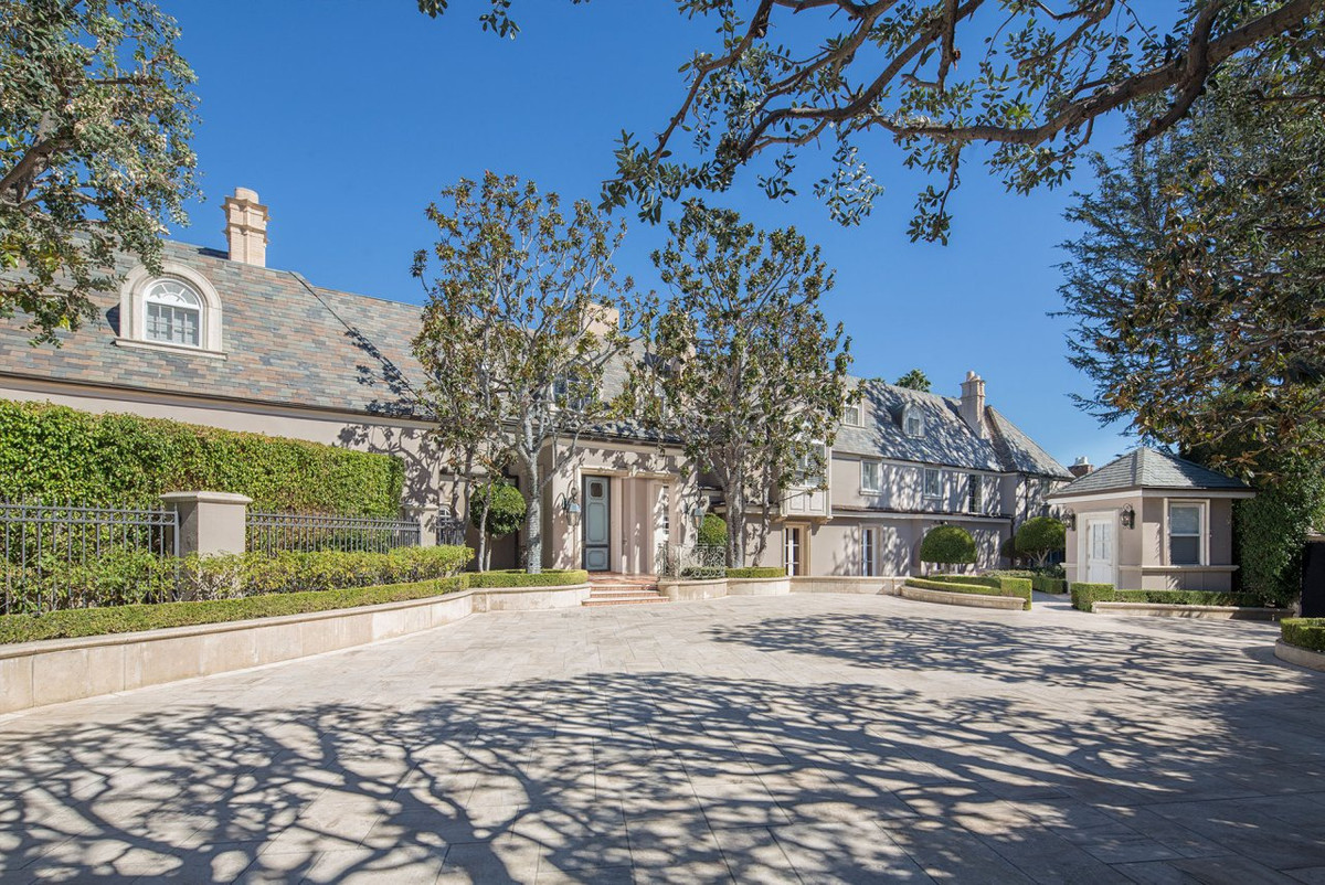 Ben trong biet thu hon 29 trieu USD cua con gai ty phu Anh-Hinh-2