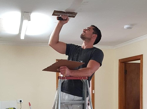 Chang trai 28 tuoi da nghi huu, du lich vong quanh the gioi nho meo nay-Hinh-4