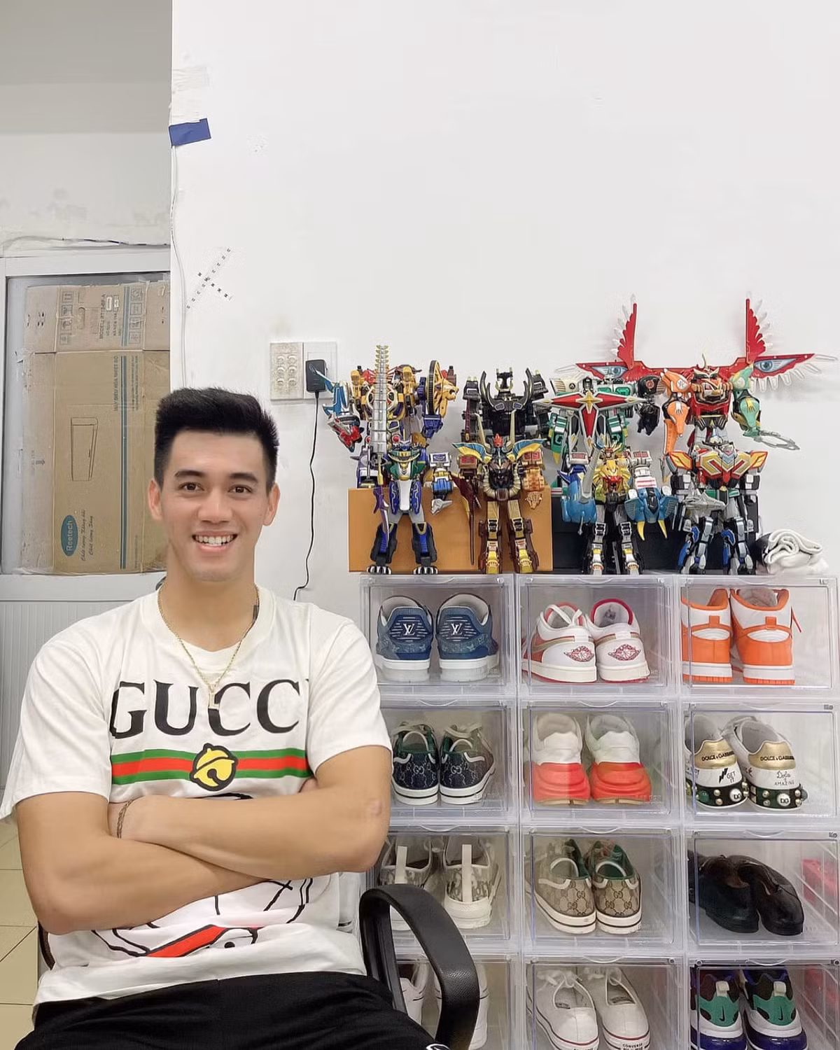 Tiến Linh bắt trend biến hình cực ngầu hút triệu lượt xem ảnh 2