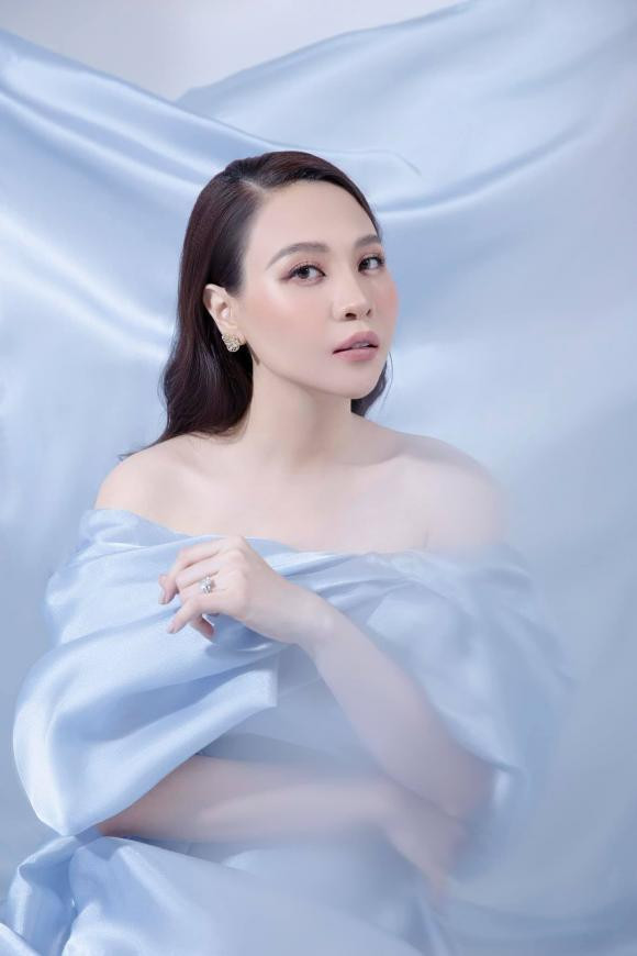 Sau sinh Dam Thu Trang boi bo bang 