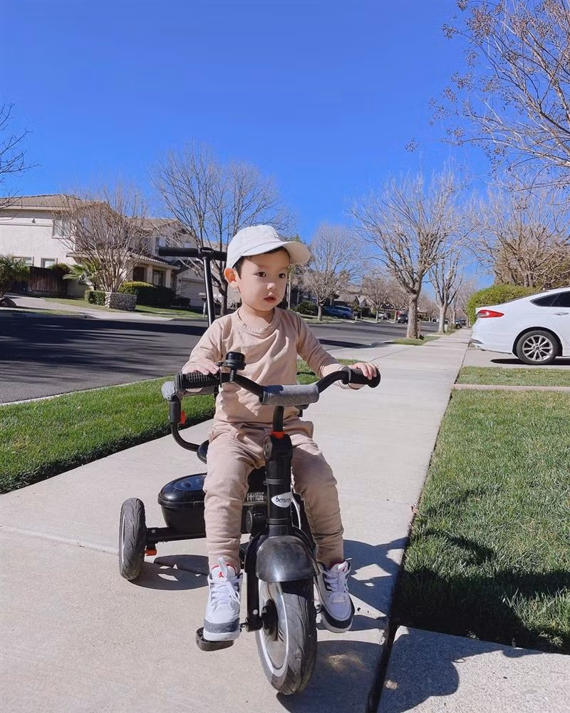 Quy tu nha Pham Huong lon nhanh nhu thoi-Hinh-6