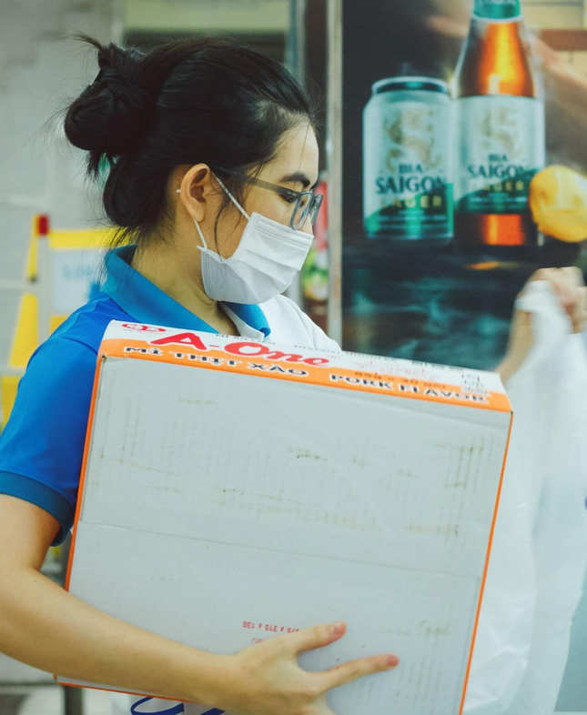 TP.HCM: Gen Z ke chuyen tinh nguyen di cho ho-Hinh-4