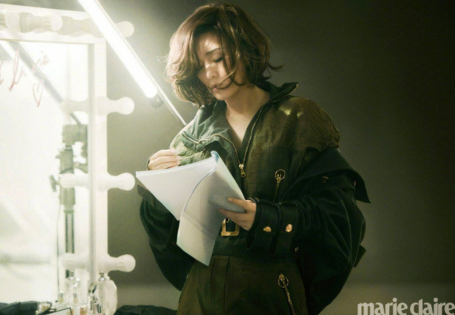 Củng Lợi từng là nàng thơ một thời của đạo diễn Trương Nghệ Mưu và xuất hiện trong rất nhiều bộ phim bom tấn suốt thập niên 1990 đến 2000.