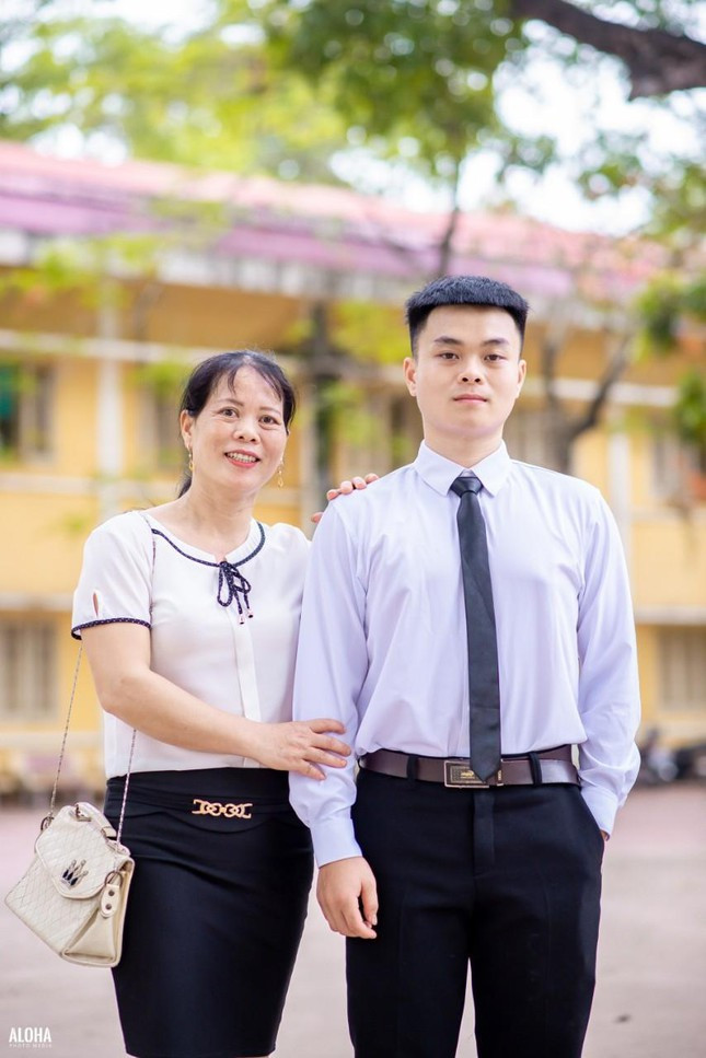 Thu khoa khoi C00, Truong Si quan Chinh tri: Hai lan truot so tuyen-Hinh-2