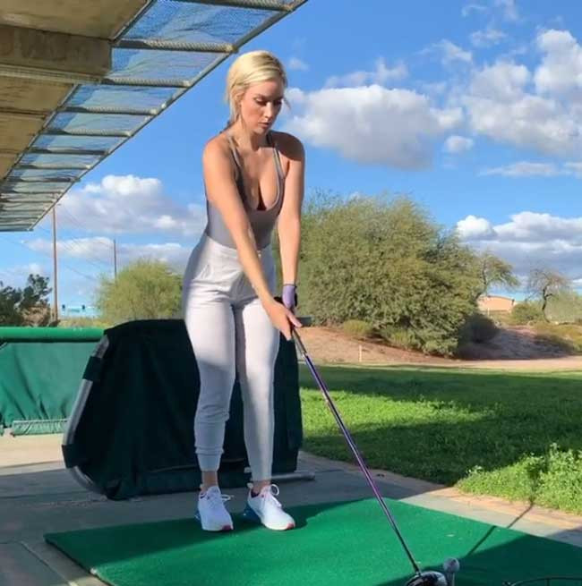 Paige Spiranac từng nhận được một cuộc gọi và một số tin nhắn bảo cô nên tự sát, hoặc họ sẽ giúp cô làm điều đó ngay khi đang chơi ở giải Dubai Masters.