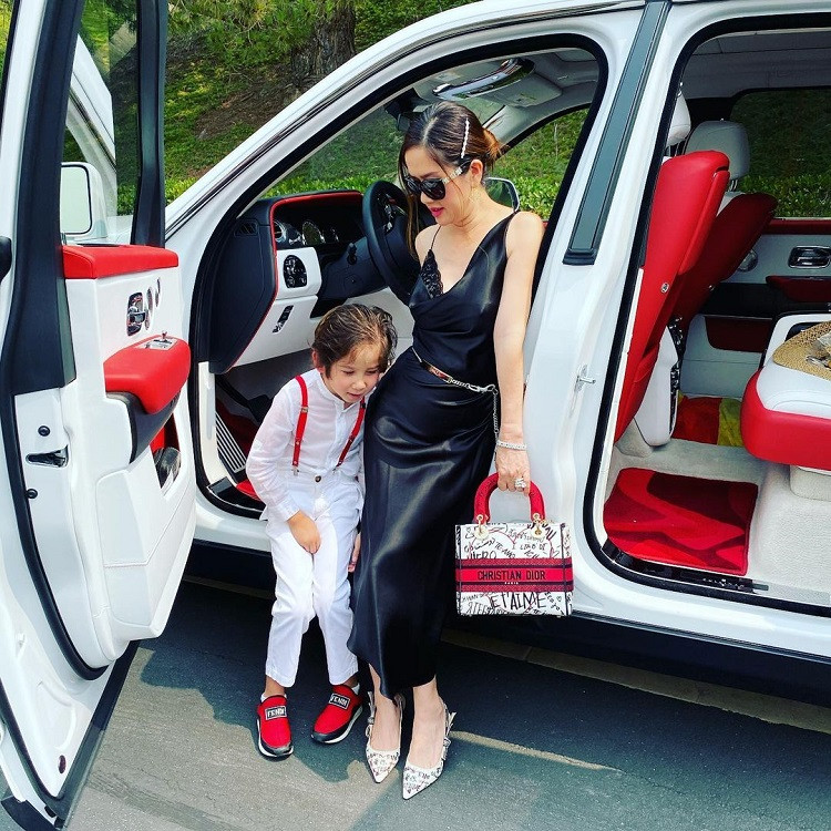 Lấy tỷ phú Mỹ, người phụ nữ Việt sở hữu cung điện 800 tỷ và khối tài sản “kếch xù” - 16