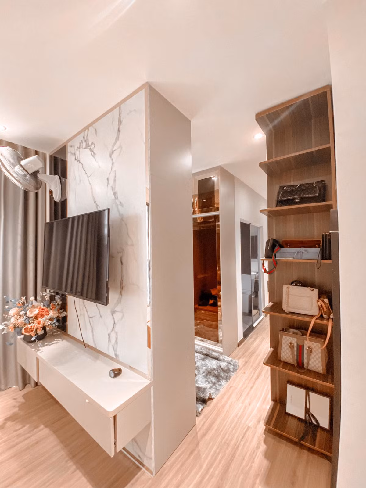 Nha dien tich 50m2 van co ho boi, vuon gac mai nho thiet ke nay-Hinh-12