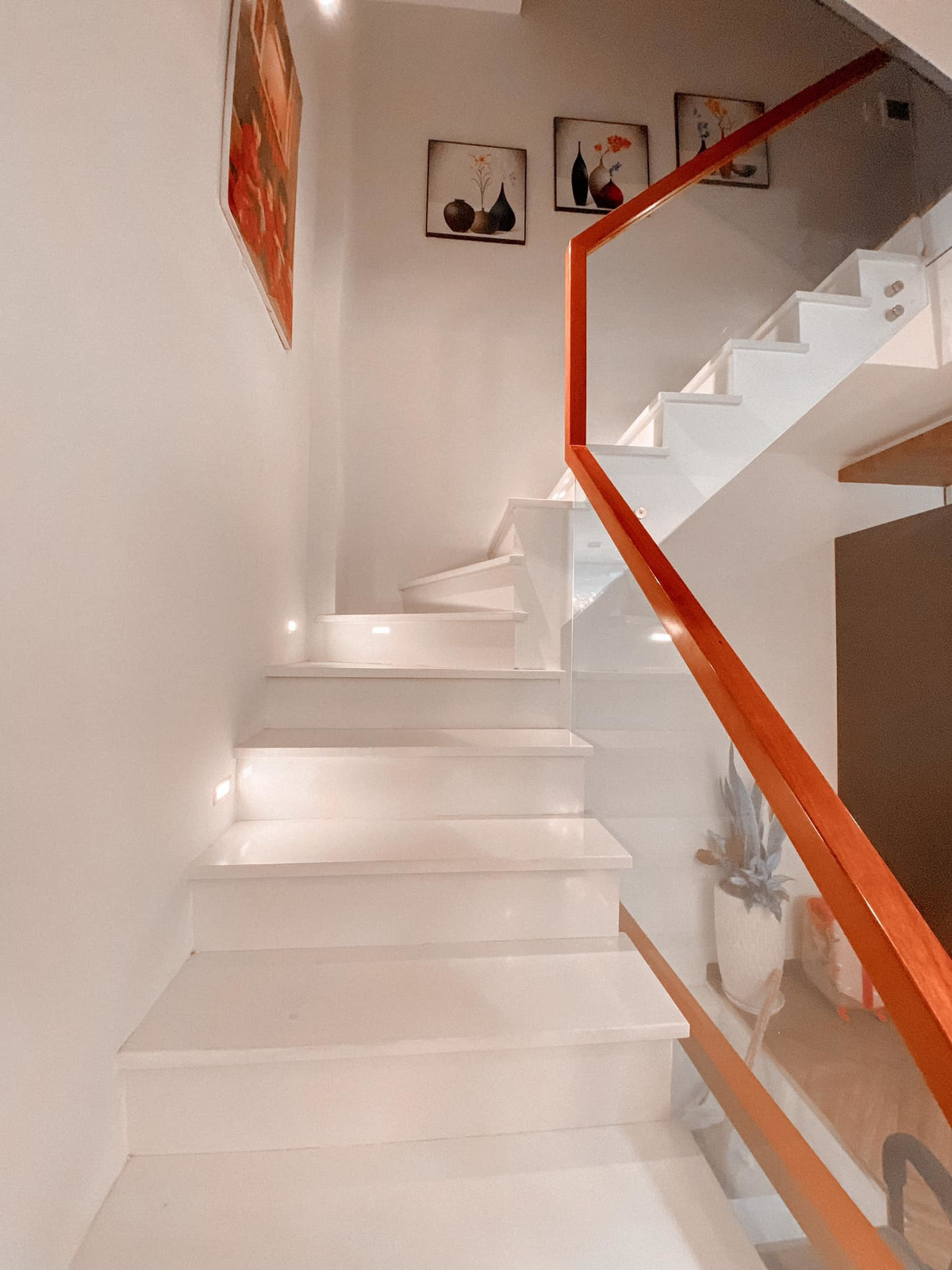 Nha dien tich 50m2 van co ho boi, vuon gac mai nho thiet ke nay-Hinh-10