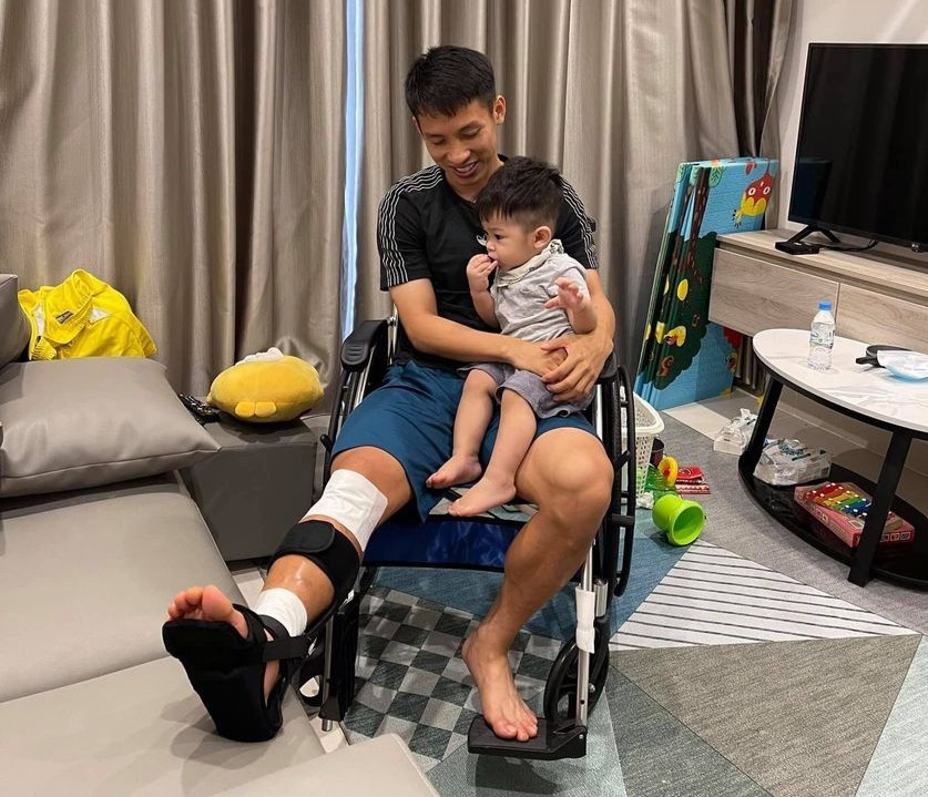 Hung Dung duoc ba xa giup tap vat ly tri lieu tai nha-Hinh-3