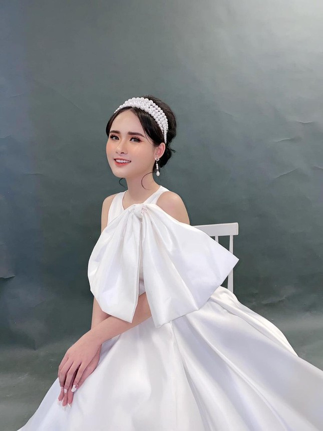 Thanh Tâm chia sẻ khi được hỏi tại sao không chọn công việc liên quan đến ngành học của mình: “Tâm nghĩ nghề đến với mình là một cái duyên, mà đã là duyên số thì mình nên nắm giữ nó”.Tâm đang là người mẫu đại diện cho nhiều thương hiệu thời trang. Hiện tại, Thanh Tâm đã có thể phụ giúp gia đình về tài chính bằng công việc mà mình yêu thích.