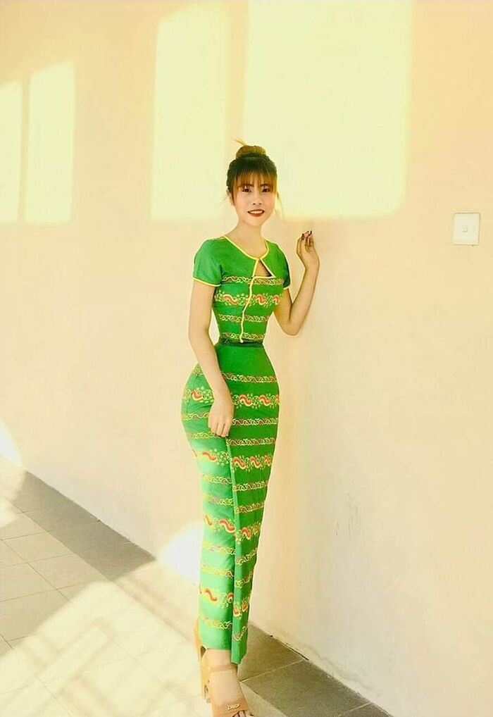 Co gai khien cu dan mang kinh ngac vi vong eo nho nhat the gioi-Hinh-8