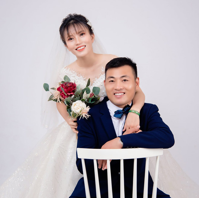 Dịch Covid, đám cưới ở Nghệ An rước dâu vỏn vẹn chỉ 6 người - Hình 2 Dich Covid, dam cuoi o Nghe An ruoc dau von ven chi 6 nguoi-Hinh-2