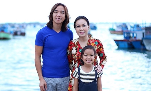 Viet Huong het hon khi nam dong nghiep 