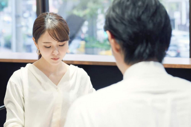 Vợ làm ầm ĩ chỉ vì chiếc thùng rác khiến chồng tức tối bỏ đi Vo lam am i chi vi chiec thung rac khien chong tuc toi bo di