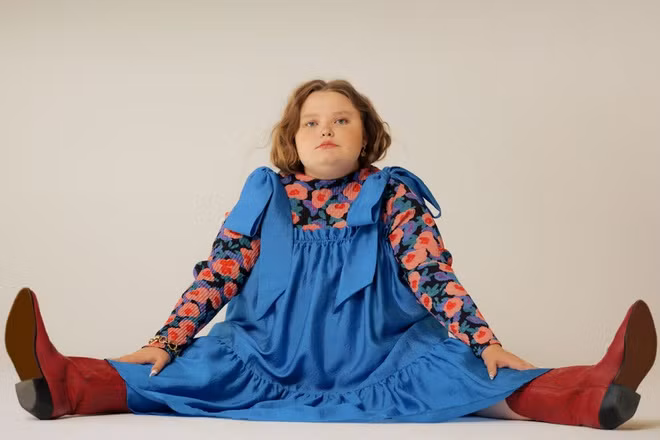 Hoa hau nhi mot thoi bi miet thi vi ve ngoai qua thay doi-Hinh-6