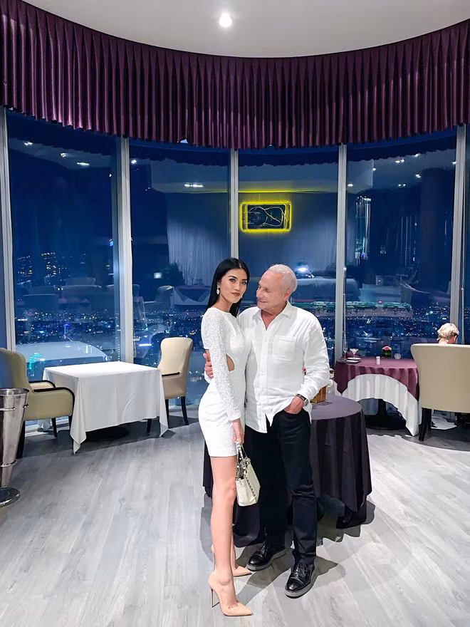 Gai Viet 26 tuoi duoc chong 73 tuoi cung chieu nhu ba hoang-Hinh-3