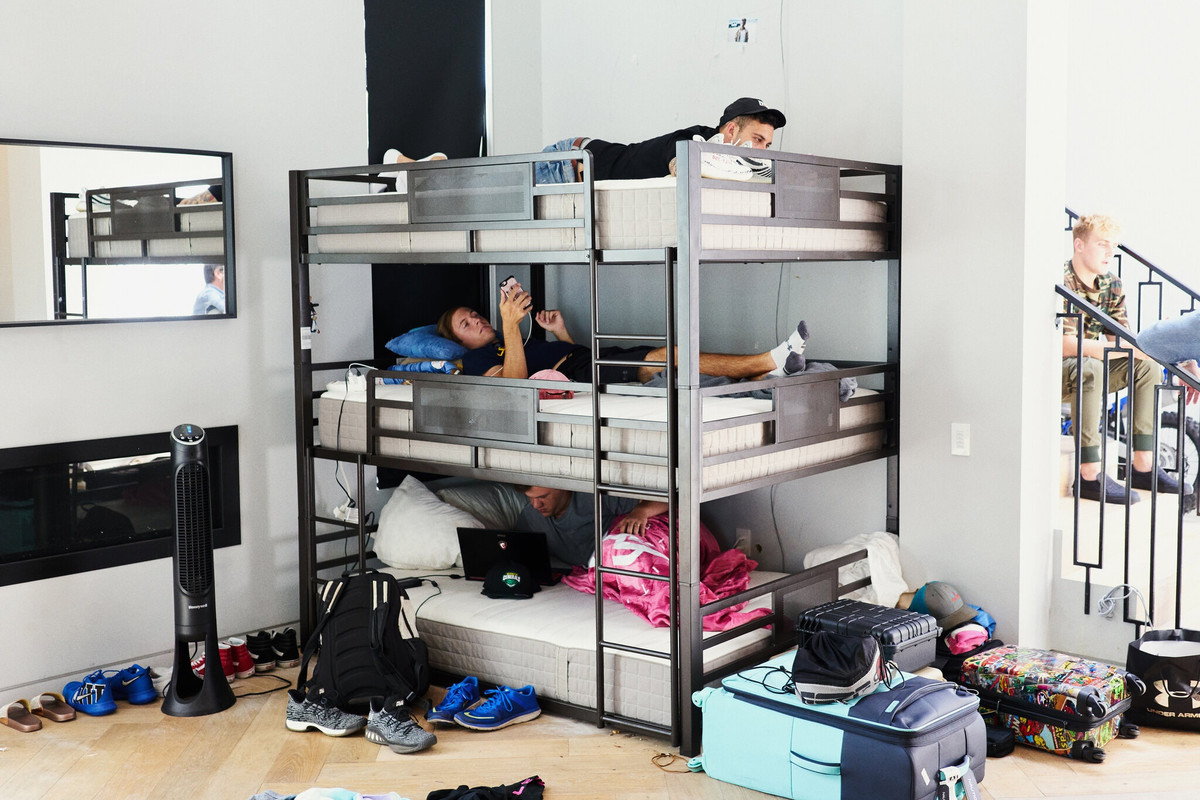 Lo dao tao sao mang cua YouTuber tai tieng Jake Paul-Hinh-4