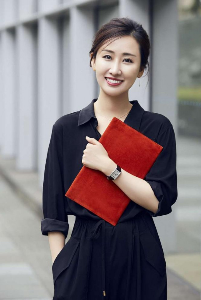 Co gai blogger noi tieng ban duoc 100 chiec xe hoi trong 5 phut-Hinh-3