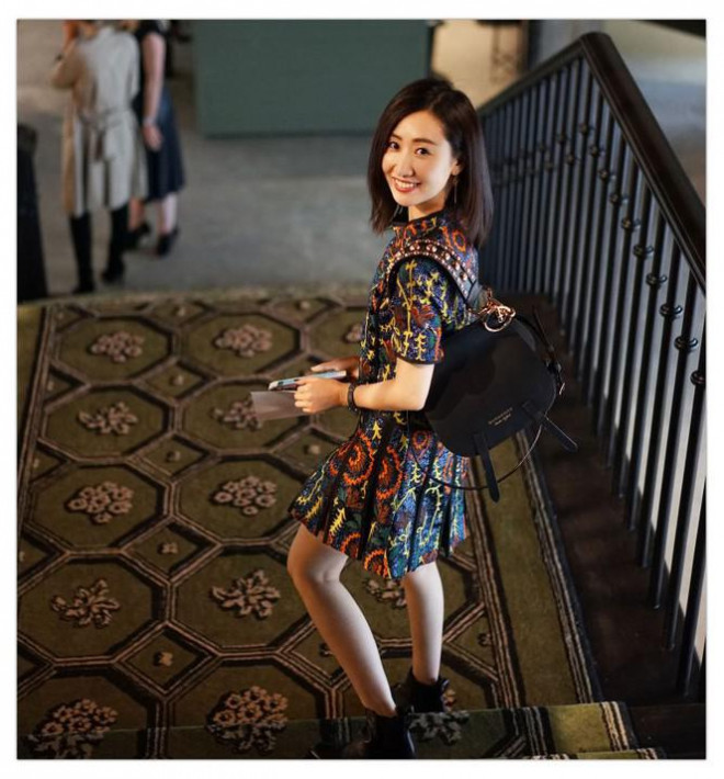 Co gai blogger noi tieng ban duoc 100 chiec xe hoi trong 5 phut-Hinh-2