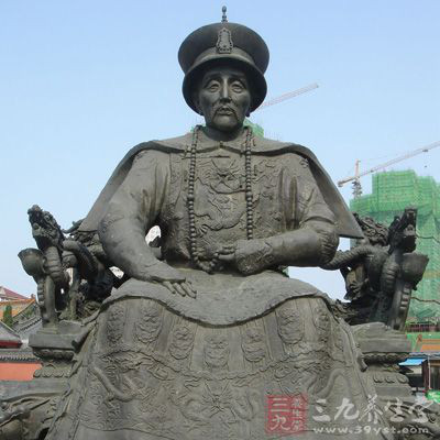 Hoàng đế Khang Hi luyện công như thế nào? - Hình 3 Hoang de Khang Hi luyen cong nhu the nao?-Hinh-3