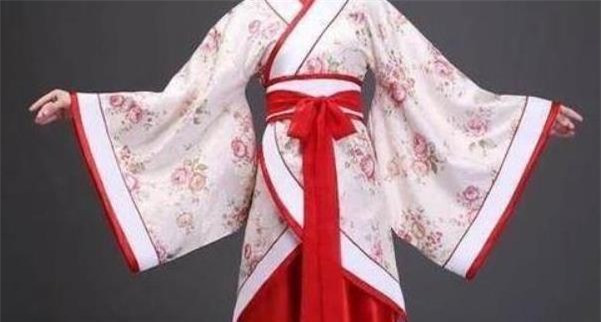 Người xưa để đồ trong ống tay áo, vì sao đồ không bị rơi ra? Nguoi xua de do trong ong tay ao, vi sao do khong bi roi ra?