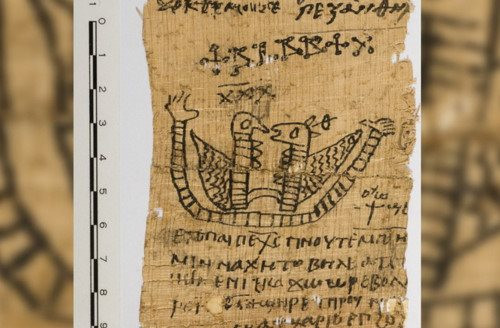 He lo bi an ve bua yeu cua nguoi Ai Cap co dai