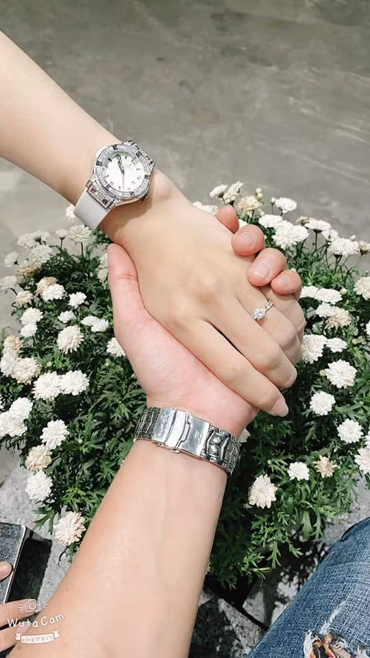 Thanh sun Thach thuc danh hai khoe nhan kim cuong co lon-Hinh-3