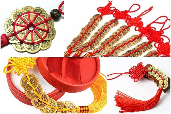 Đặt ba đồng xu vào bao đỏ rồi để ở chỗ này, gia chủ giàu có Dat ba dong xu vao bao do roi de o cho nay, gia chu giau co