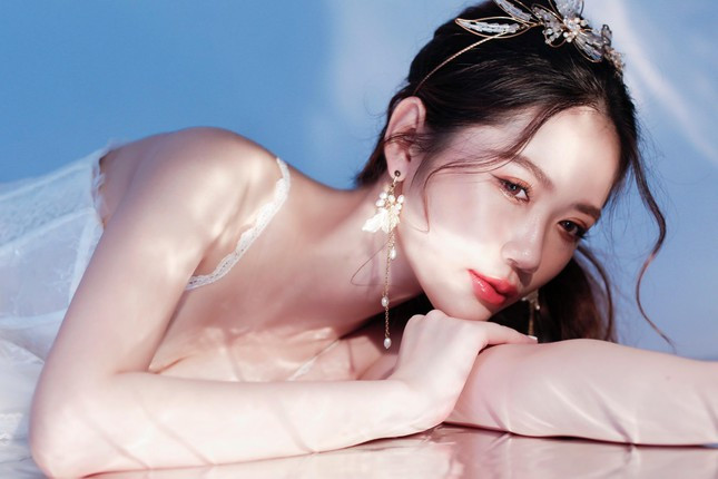 Ở nhà mùa dịch: Sự thay đổi của nữ sinh ĐH Quốc gia Hà Nội O nha mua dich: Su thay doi cua nu sinh DH Quoc gia Ha Noi