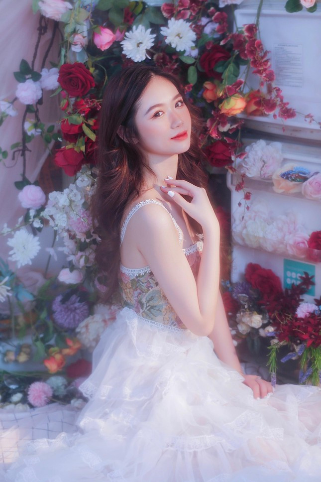 O nha mua dich: Su thay doi cua nu sinh DH Quoc gia Ha Noi-Hinh-2